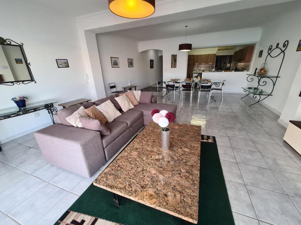 Spacious Seafront Apt Next To Sliema-Valeta Ferry Екстер'єр фото